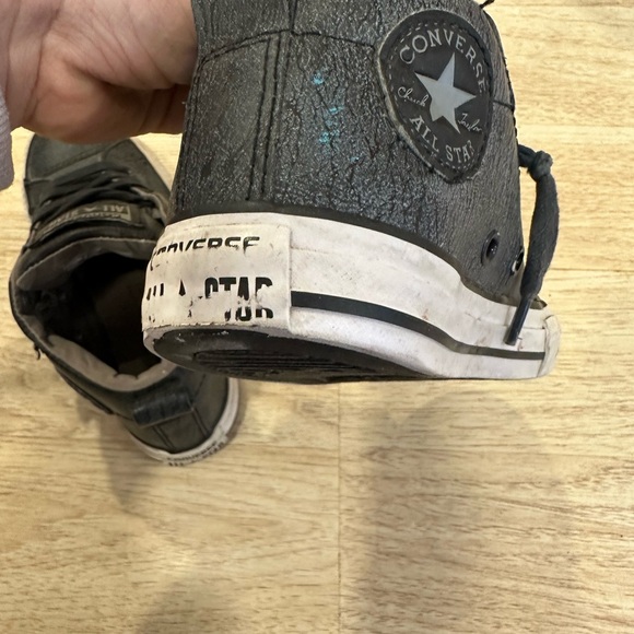 Cracked leather converse - Picture 5 of 5